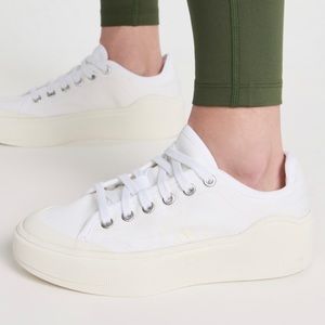 Brand New Current Season Adidas x Stella McCartney Court Shoes size 7